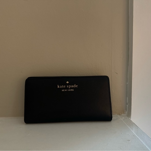 Kate Spade Classic Black Clutch - Picture 1 of 4